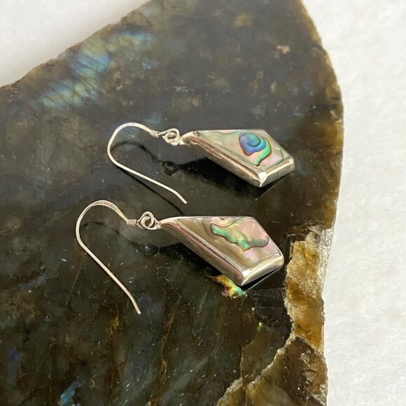 Sterling Silver 925 1.68" Kite Shaped Abalone Shell Inlay Dangle Earrings - Picture 5 of 16